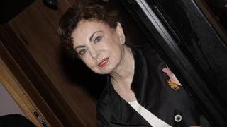 'A Globo hoje não tem elenco para um remake de 'Vale Tudo': Odete Roitman de 1988, Beatriz Segall disparou crítica à emissora há 15 anos
